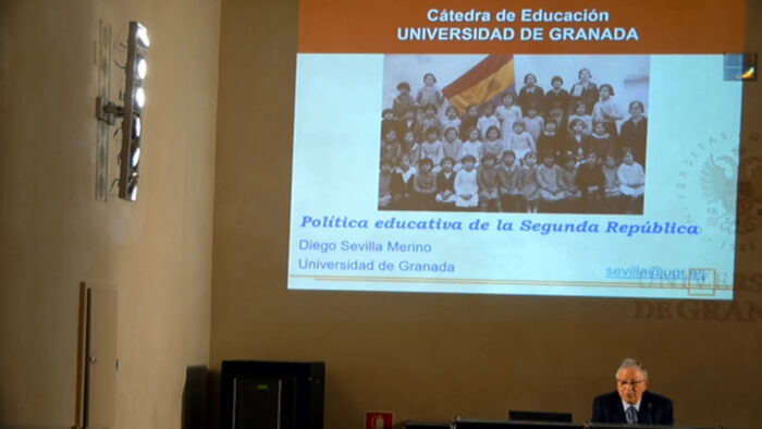 Imagen de portada de LA POLÍTICA EDUCATIVA DE LA II REPÚBLICA