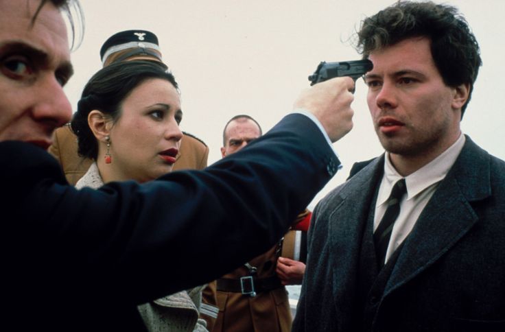 INVENCIBLE, v.o.s.e.  133 min.